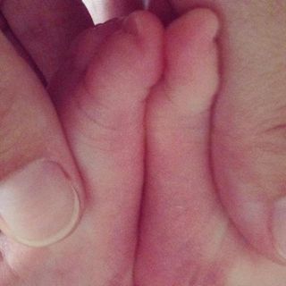 Elizabeth Álvarez y Jorge Salinas presumen sus mellizos