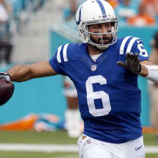 Suplente Whitehurst ayuda en triunfo de Potros sobre Delfines