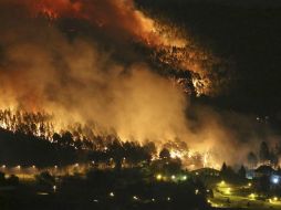 La Fuerza Aérea Colombiana continúa apoyando las labores de emergencia en los diferentes departamentos. EFE / M. Toña
