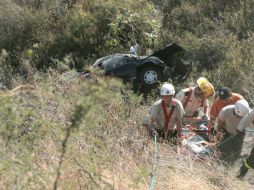 La familia que viajaba en una camioneta con placas del Estado de México se accidentó al caer al fondo de un barranco. SUN / ARCHIVO