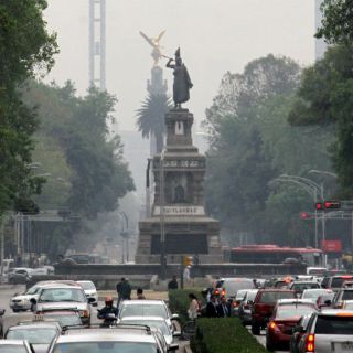 Realizan cortes viales en Reforma, entre La Diana y La Palma