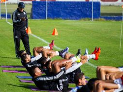 El equipo ya entrena con miras en el Clausura 2016. EL INFORMADOR / P. Pérez