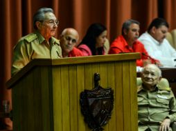 Raúl Castro encabezó la última sesión plenaria del Parlamento de Cuba de este año. EFE / M. Vázquez