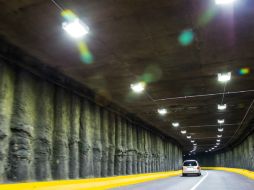 Los trabajos van desde limpieza, pintura y balizamiento, iluminación, repavimentación y reparación de bocas de tormenta. EL INFORMADOR / ARCHIVO