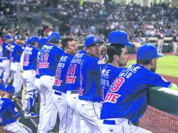 Jugadores que no estaban contemplados como titulares tuvieron que mantener el barco a flote ante las ausencias. EL INFORMADOR / R. Tamayo