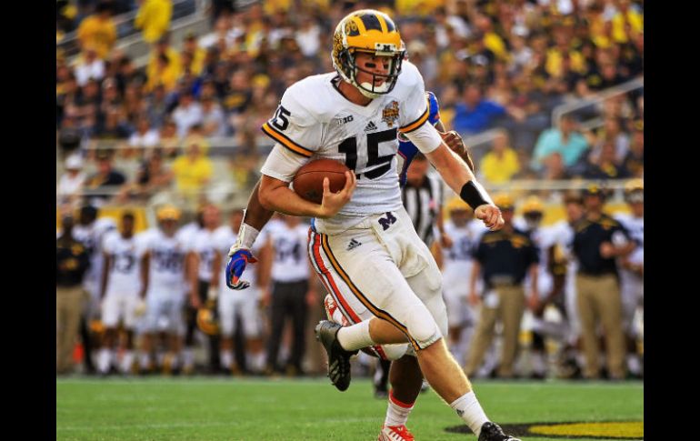 Michigan logró tres series ofensivas de touchdown de al menos 70 yardas y terminó con 503 yardas. AFP / R. Foldy