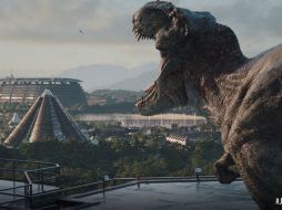 'Mundo Jurásico' regresó a la pantalla grande y fue una de las más aclamadas del 2015 con 724 millones 790 mil pesos. TWITTER / @JurassicPark
