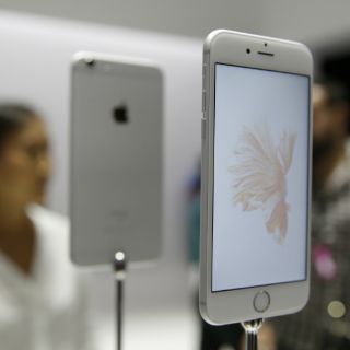 Apple eleva precios de sus iPhone y iPad en Alemania
