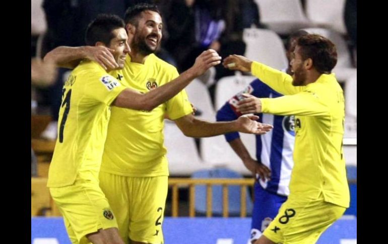 En Riazor, el Submarino Amarillo sacó una importante victoria. EFE / Cabalar