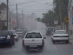 Para el viernes ingresará el sistema frontal 26 que traerá bajas temperaturas y altas probabilidades de lluvias muy fuertes. NTX / ARCHIVO