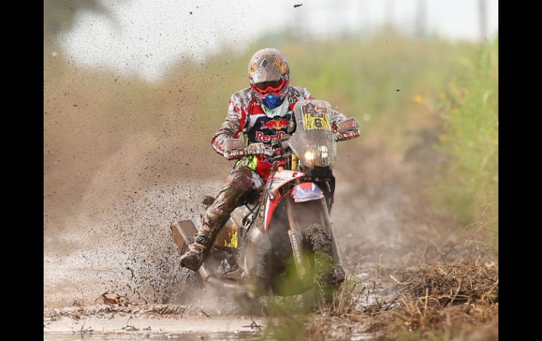 Barreda se benefició por el retraso del australiano Toby Price. EFE / N. Aguilera