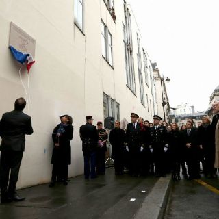 Francia recuerda a las víctimas de atentado a 'Charlie Hebdo'