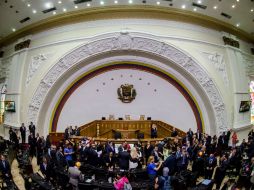 Este martes quedó instalada la Asamblea Nacional de Venezuela donde la oposición es mayoría. EFE / M. Gutiérrez