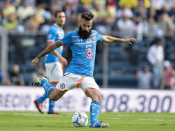 De concretarse la transacción, se convertiría en el segundo español en la historia del club; Marc Crosas es el primero. MEXSPORT / ARCHIVO