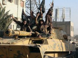 Los yihadistas aseguraron que liberarían a sus presos y realizarían atentados contra la familia de Al Sadu. ESPECIAL /