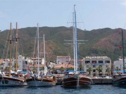 En los últimos años, varios barcos con banderas de Bolivia tratan de llegar a Turquía cargados de droga. ESPECIAL /