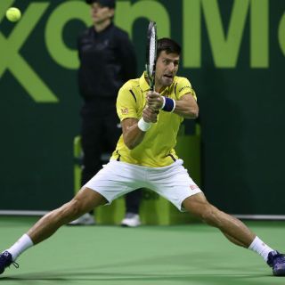 Djokovic alcanza los cuartos de final en Doha