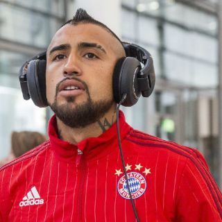 Vidal incumple entrega de zapatos en causa por choque