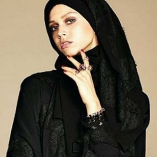 Dolce & Gabanna presenta su primera colección para mujeres musulmanas