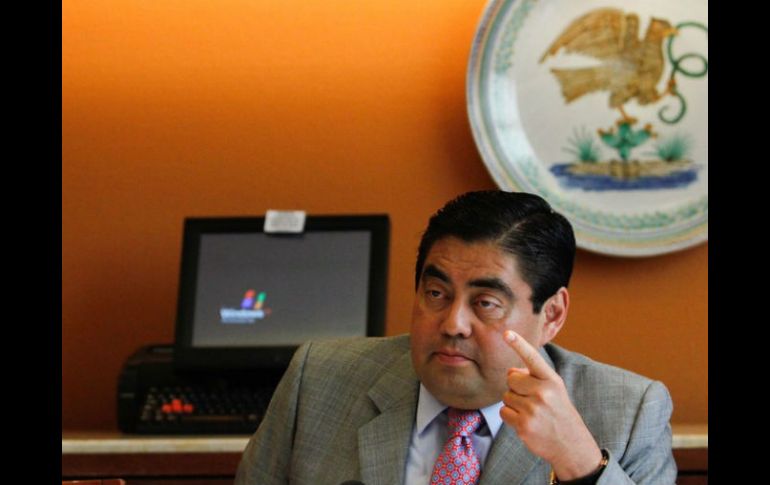 Barbosa piensa que la estrategia de alianza con el PAN sólo desnaturaliza al PRD como alternativa política diferente. NTX / ARCHIVO