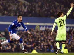 Los goles que le valieron el triunfo al Everton fueron de los jugadores Ramiro Funes Mori (izq) y Romelu Lukaku. AP / J. Super