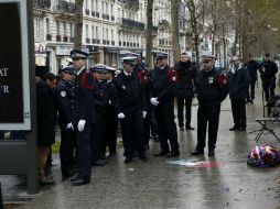 El causante trató de entrar en los locales de la Policía al grito de 'Allahu Akbar'. EFE /