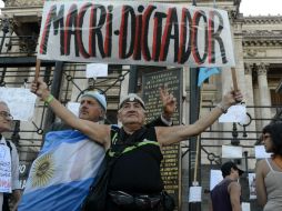 Trabajadores han iniciado un plan de protestas en defensa de sus fuentes de trabajo. AFP / ARCHIVO