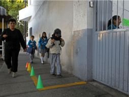 Los directores de planteles solicitaron al secretario de Educación que se realice la vigilancia a la hora de entrada y salida. EL INFORMADOR / ARCHIVO