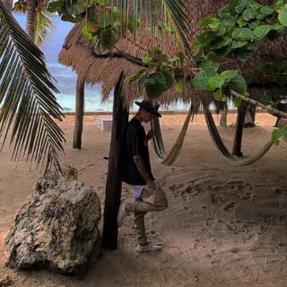 Custodios echan a Justin Bieber de recorrido turístico en Tulum