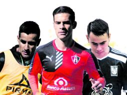Maxi Morales, Rafael Márquez y Lucas Zelayarán, las grandes contrataciones para este torneo. EL INFORMADOR /