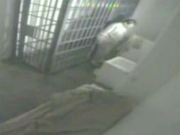 El perredista demanda que Guzmán Loera diga hasta qué nivel de funcionarios estaba involucrado para permitir su evasión. AP / ARCHIVO