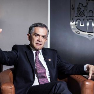 Ni una multa se ha pagado por Reglamento de Tránsito: Mancera