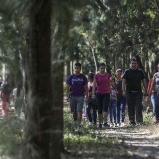 Se reúnen Aristóteles y Alfaro para definir defensa de Colomos