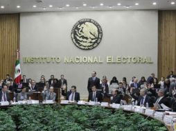 El INE ratificó a todos los consejeros locales y a los distritales por lo menos mientras se celebra la elección. NTX / ARCHIVO
