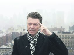 David Bowie vuelve a sorprender con su música; ahora “Lazarus” —de su más reciente producción discográfica. AP /