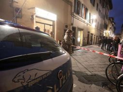 Tras rodear los agentes la casa y exigir la rendición de quienes se hallaban en el interior, empezó un tiroteo. EFE / M. Degl'Innocenti