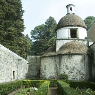 Naturaleza e historia convergen en el Desierto de los Leones