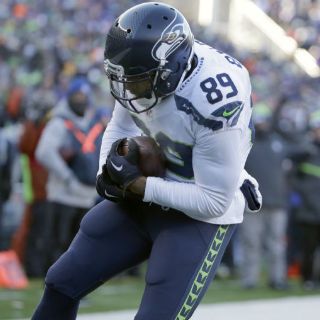 Halcones Marinos vencen a Vikingos