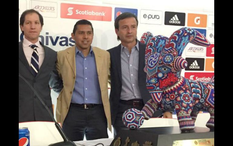 Se disputarán el título 15 equipos de fuerzas básicas, cinco de ellos mexicanos y 10 extranjeros. ESPECIAL / /www.chivasdecorazon.com.mx