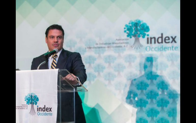 El gobernador, durante la toma de protesta del nuevo presidente de la Index. TWITTER / @AristotelesSD