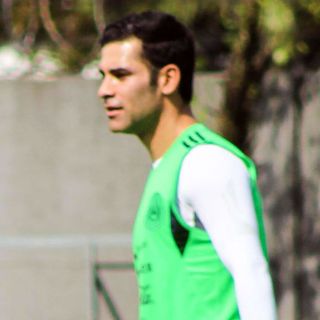 Tri Olímpico estaría abierto para Rafa o 'Chicharito'