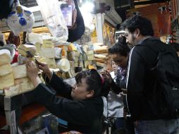 Sólo se entregará a locatarios empleados afectados con base en padrón. NTX / ARCHIVO