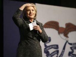 Clinton es apoyada por simpatizantes de mayor edad y las mujeres. AP / P. Semansky