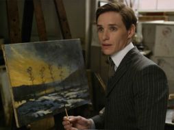 Eddie Redmayne interpreta a Lili Elbe, primer transexual en el mundo. TWITTER / @Universal_Spain