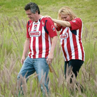 Tribunal ordena a Fuentes entregar hijas a Vergara