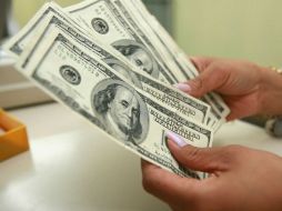 Banco Base prevé que este viernes el tipo de cambio oscile entre los 18.00 y los 18.30 pesos por dólar. EL INFORMADOR / ARCHIVO