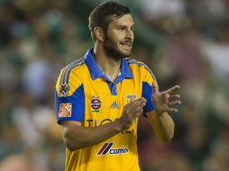 Especialistas galos expresaron que el jugador tenía un nivel más alto para seguir en Europa y no en México. AFP / ARCHIVO