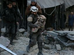 Advierten que aún se desconoce la suerte de decenas de personas secuestradas por el EI. AFP / K. Al-Masri