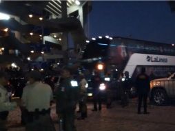 Ya una vez dentro de la explanada, la gente podía circular con tranquilidad y normalidad. EL INFORMADOR / J. Robles