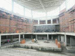 Construcción. Los trabajos del Centro Cultural Constitución deberán quedar concluidos el último día de marzo. ESPECIAL /